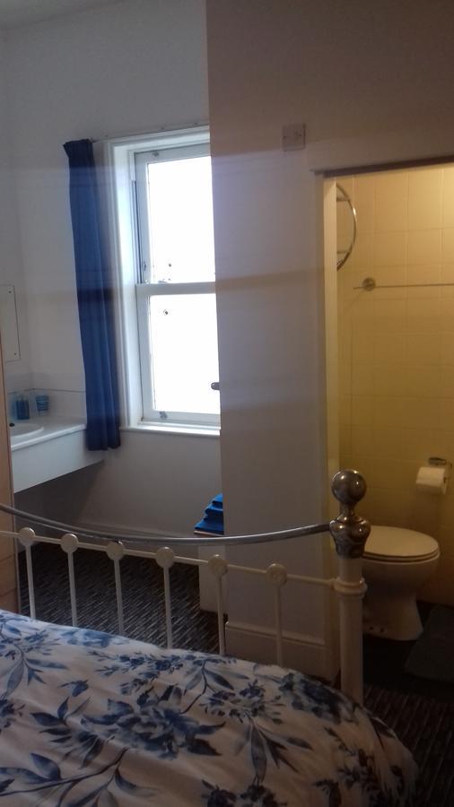 Amber Lodge Guest House Great Yarmouth Bilik gambar